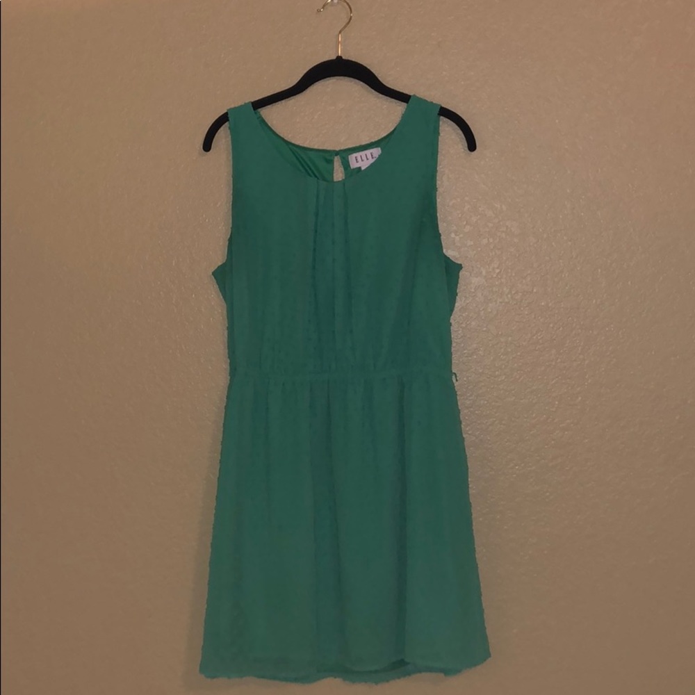 Green Sleeveless Dress